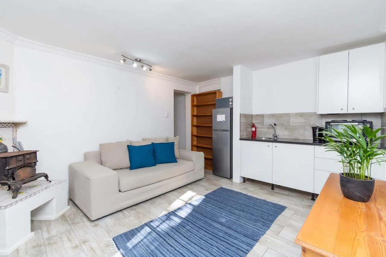 Holiday home Surburban Bliss - Claremont Villa Cape Town